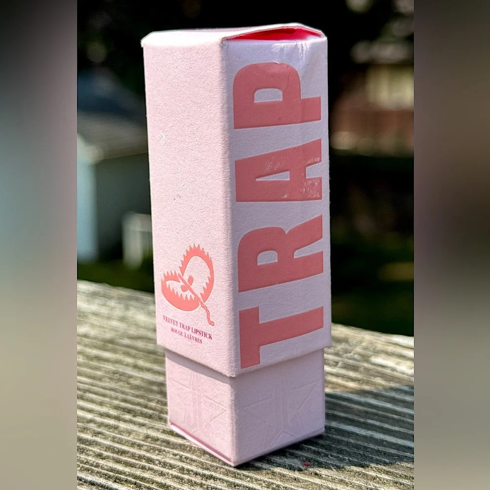 💄 NIB New Jeffree Star Velvet Trap Plastic Surgery Lipstick